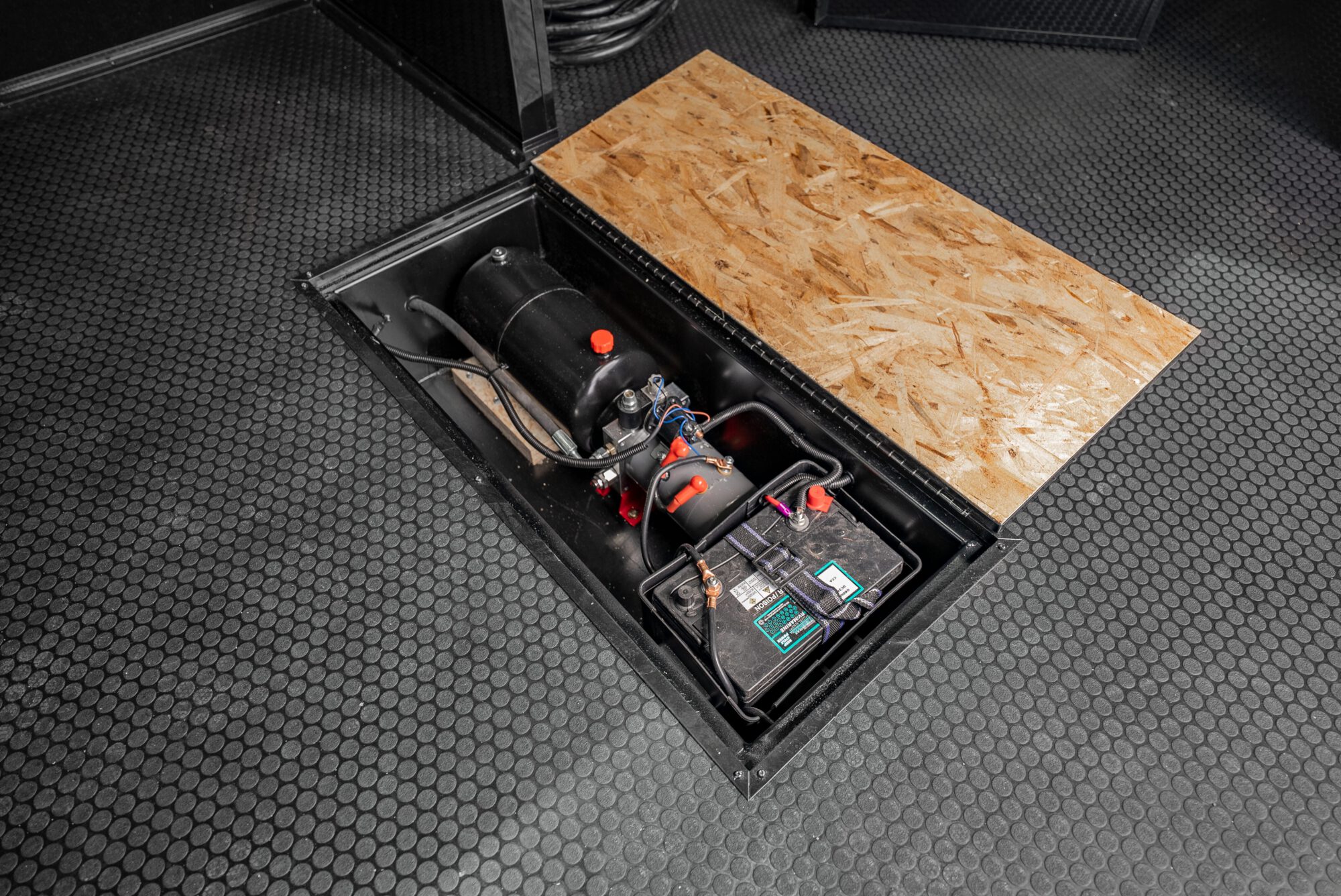 LOOK Premier Race Enclosed Stacker Car Trailer Battery
